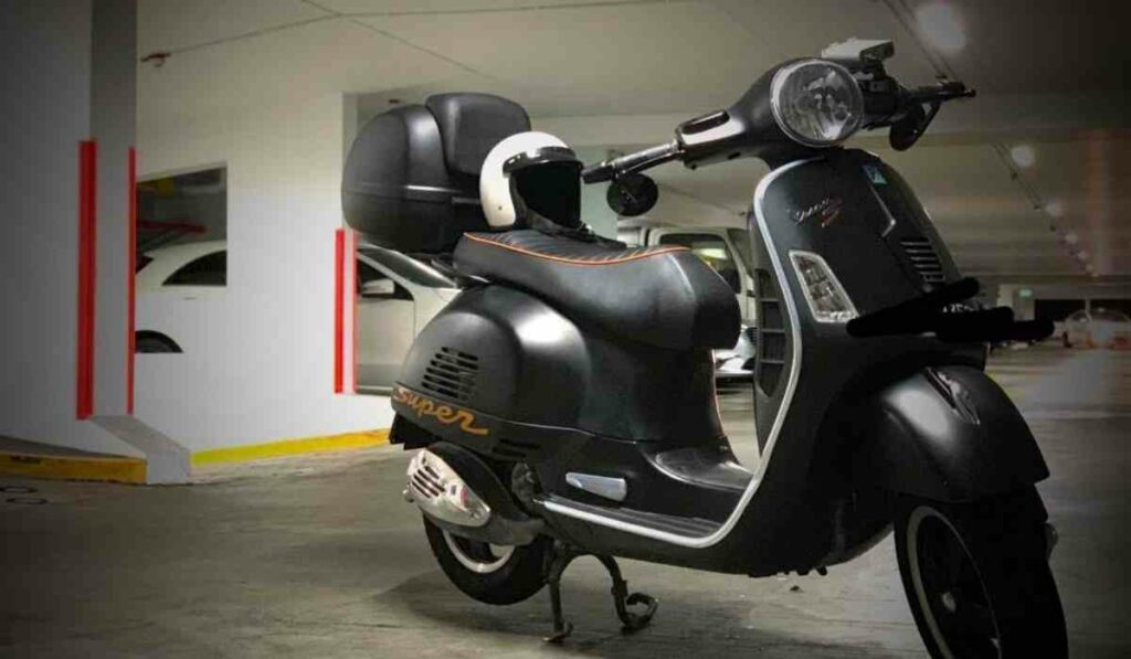 Vespa GTS scooter